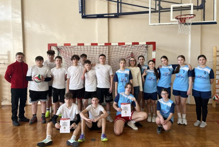 MIĘDZYGMINNE IGRZYSKA MŁODZIEŻY SZKOLNEJ W PIŁCE SIATKOWEJ DZIEWCZĄT I CHŁOPCÓW, WISZNICE, 21.01.2026